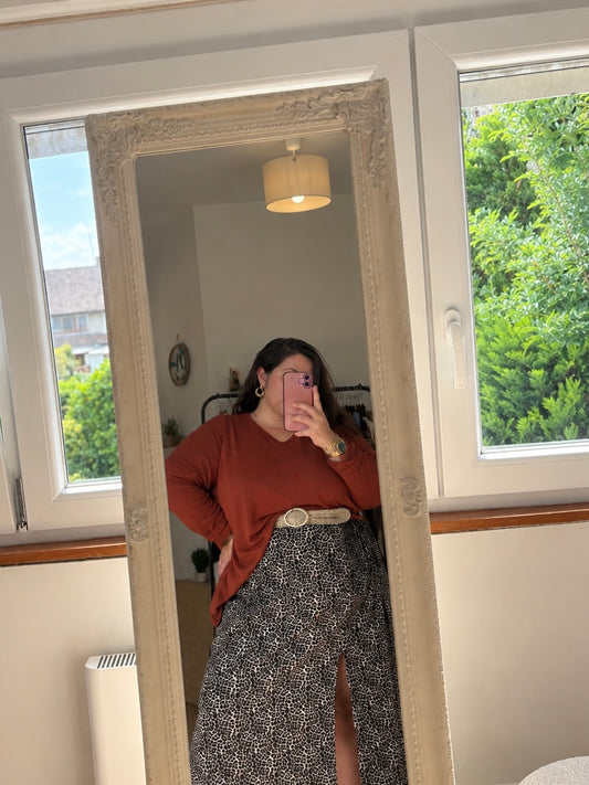 Pull terracotta col V