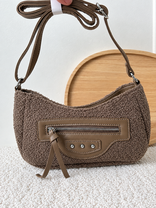 Sac bandoulière effet bouclette – Marron